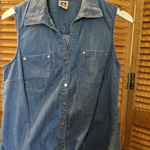 Anne Klein sleeveless chambray shirt